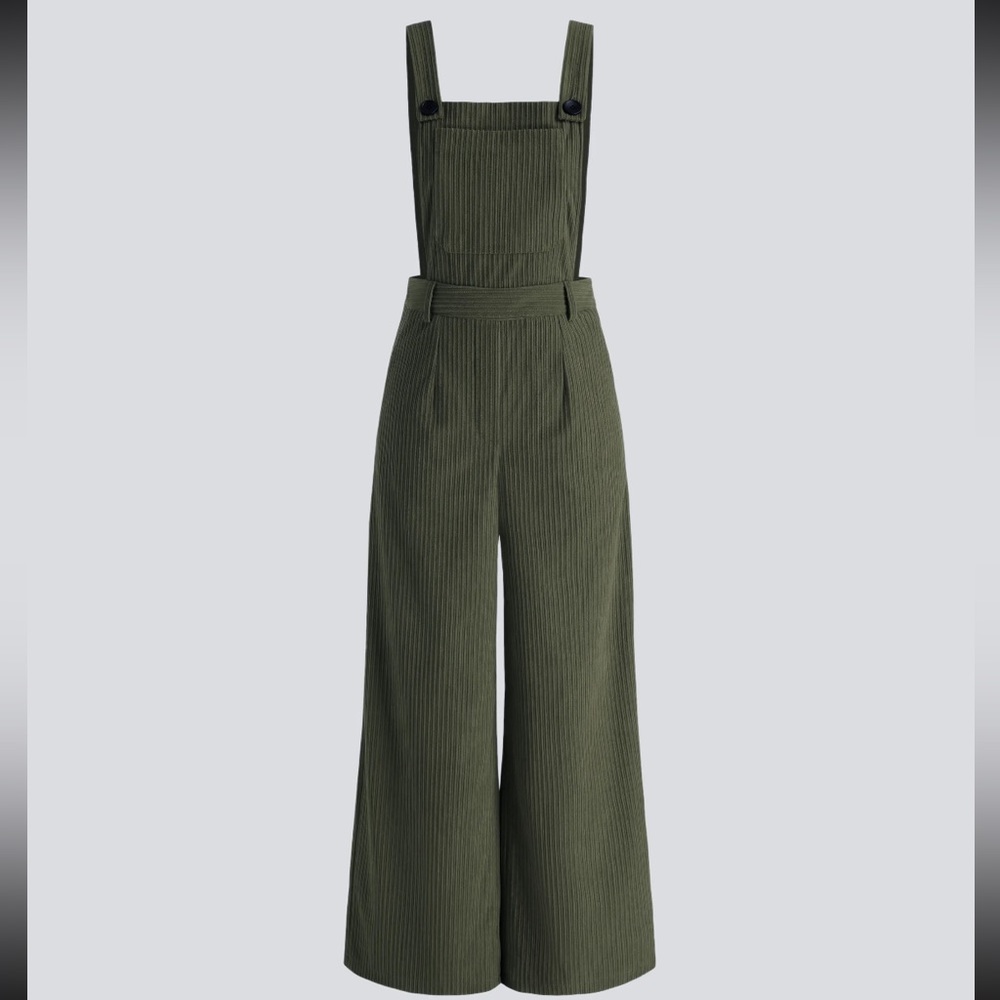 Corduroy wide leg jumpsuit in dark green from Cider size medium